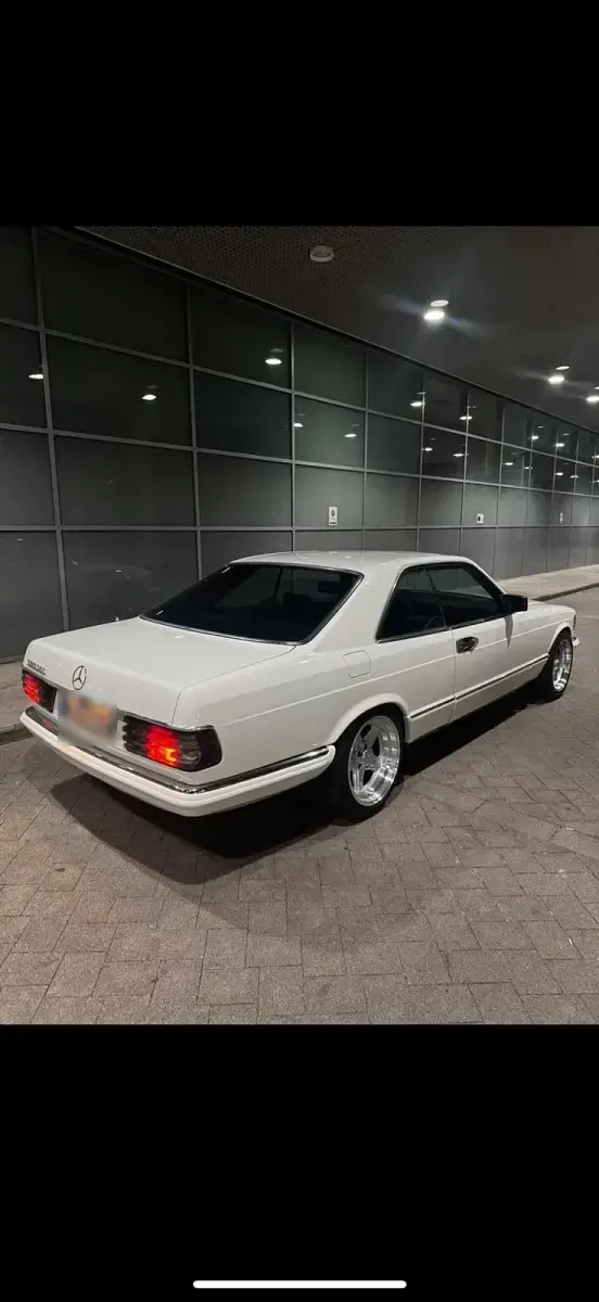 Gebraucht Mercedes 500 211 PS (155 kW) 1983 Weiß Coupé