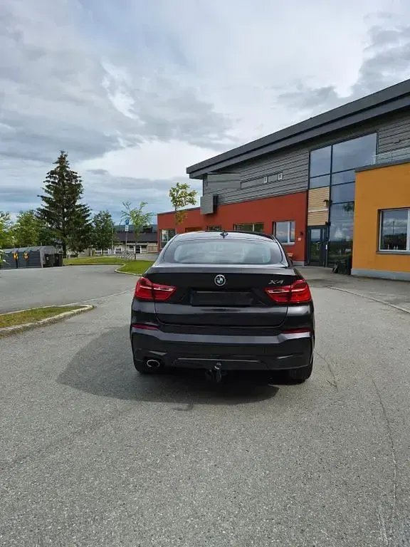 Gebraucht BMW X4 M Sport 190 PS (139 kW) 2016 Grau SUV