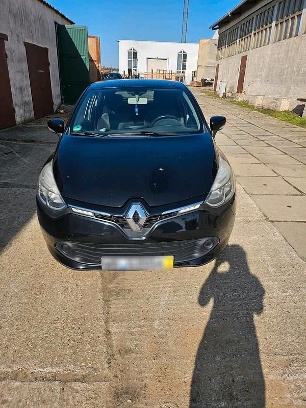Gebraucht Renault Clio IV 90 PS (66 kW) 2013 Schwarz Kleinwagen
