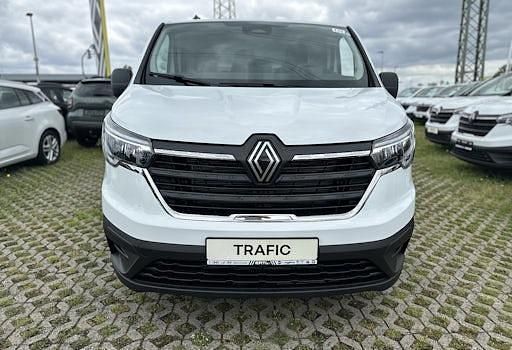 Gebraucht Renault Trafic Komfort 150 PS (110 kW) 2025 Weiß Van / Kleinbus