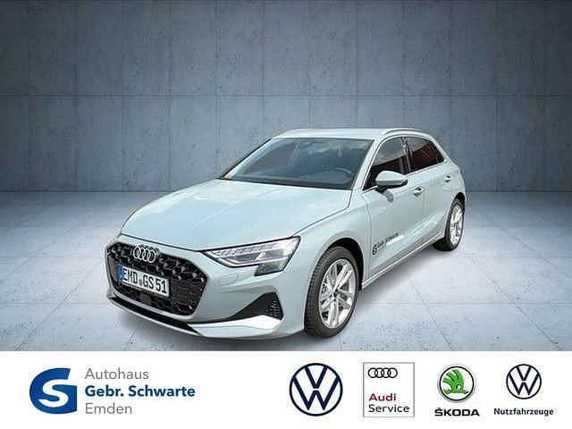 Grau Gebraucht 2025 Audi A3 Advanced Limousine | 36.100 € - Bild 1/4
