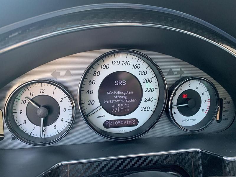 Gebraucht Mercedes CLS350 AMG 292 PS (214 kW) 2008 Schwarz Coupé