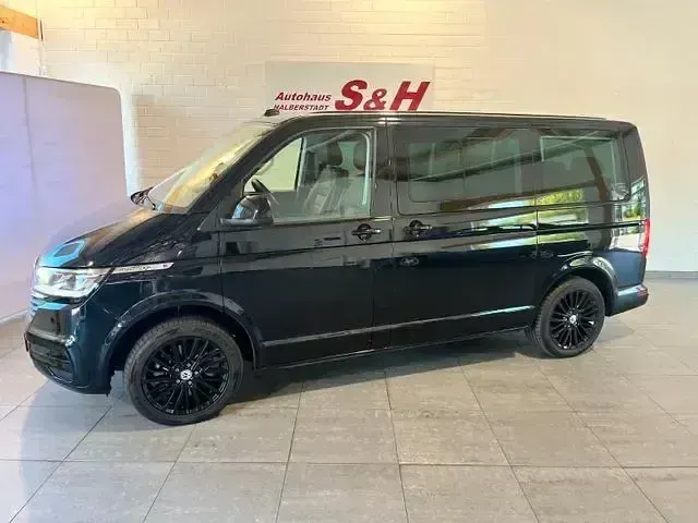 Gebraucht VW Multivan Comfortline 204 PS (150 kW) 2023 Andere Van / Kleinbus