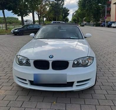 Weiß Gebraucht 2008 BMW 118 Cabriolet Cabrio | 6.500 € (Fairer Preis) - Bild 1/4