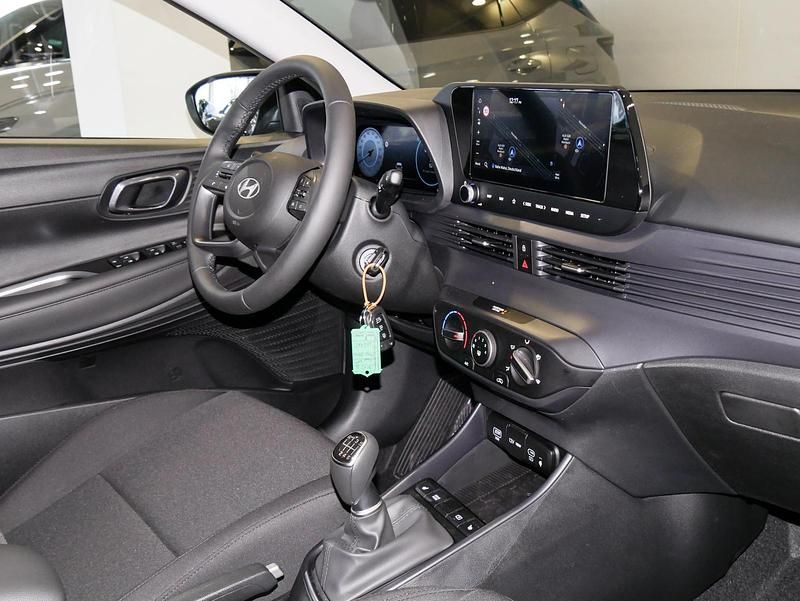 Neu Hyundai i20 Trend 90 PS (66 kW) 2026 Mangrove green Kleinwagen