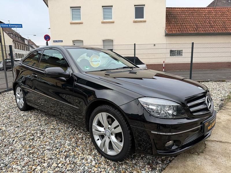 Gebraucht Mercedes CLC180 143 PS (105 kW) 2010 Schwarz Kleinwagen