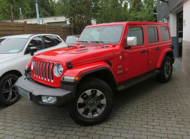 Gebraucht Jeep Wrangler Unlimited Overland 200 PS (147 kW) 2021 Rot SUV