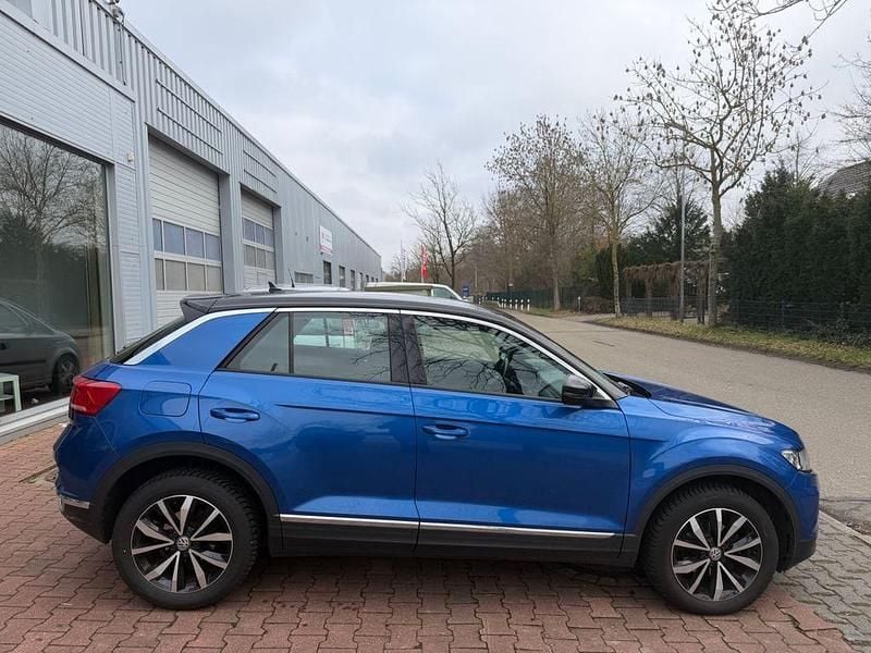 Gebraucht VW T-Roc Style 116 PS (85 kW) 2019 Blau SUV