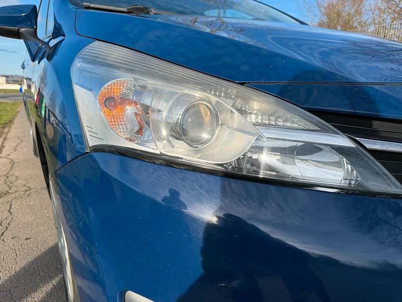 Gebraucht Toyota Verso 112 PS (82 kW) 2014 Blau Van / Kleinbus