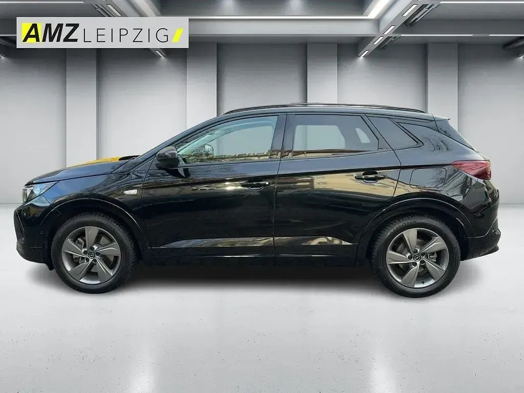 Gebraucht Opel Grandland X GSe 300 PS (220 kW) 2023 Lackierung schwarz perla nera/metallic k (metallic) SUV