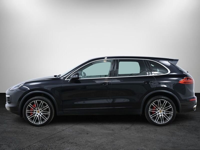 Gebraucht Porsche Cayenne Turbo 519 PS (381 kW) 2015 Schwarz SUV
