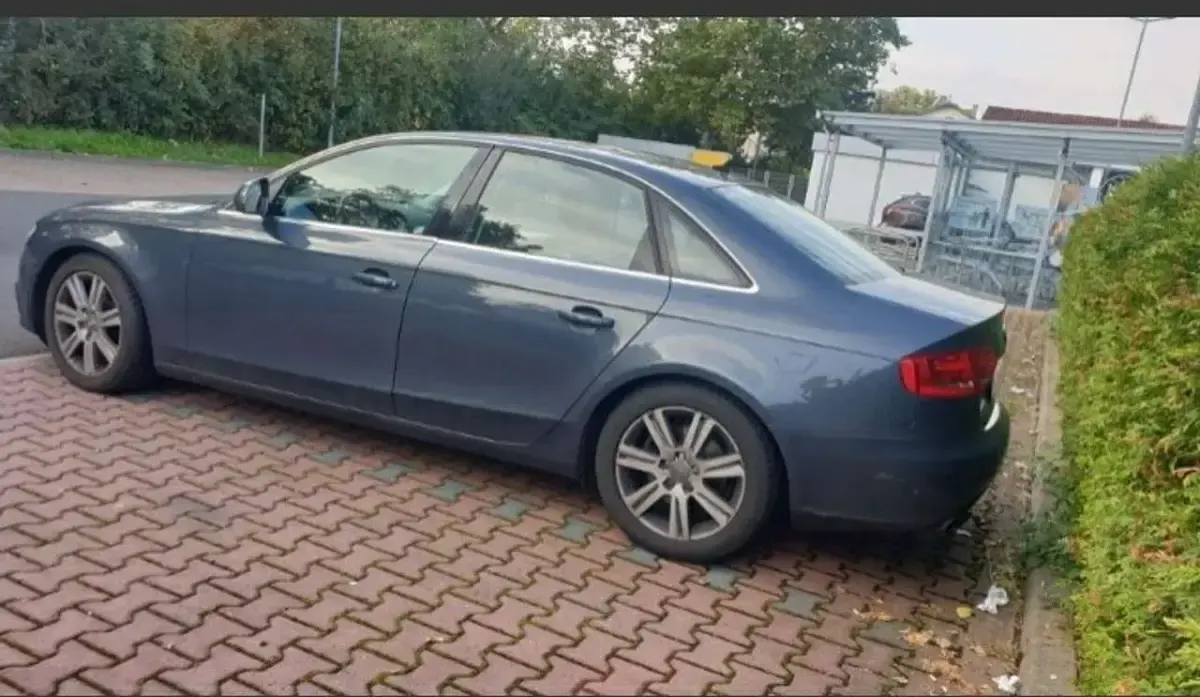 Gebraucht Audi A4 Ambition 160 PS (117 kW) 2008 Limousine