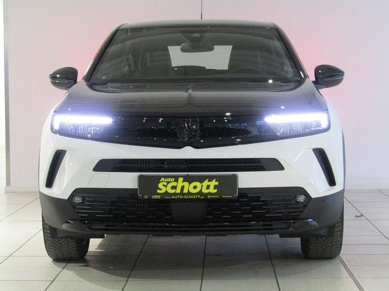 Gebraucht Opel Mokka 131 PS (96 kW) 2023 Lack weiss banquise/typ aussen SUV