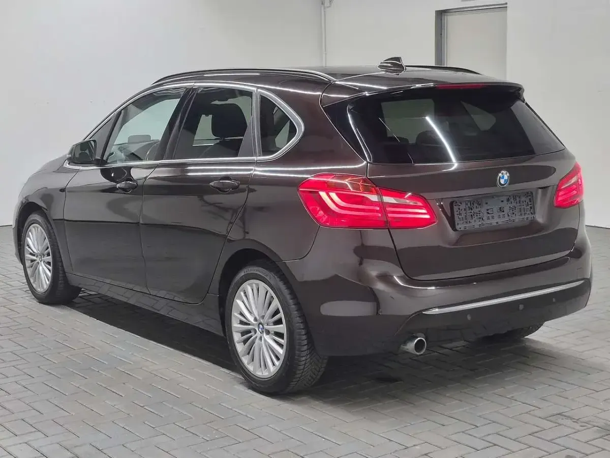 Gebraucht BMW 218 150 PS (110 kW) 2014 Sparklingbraunmet. Coupé