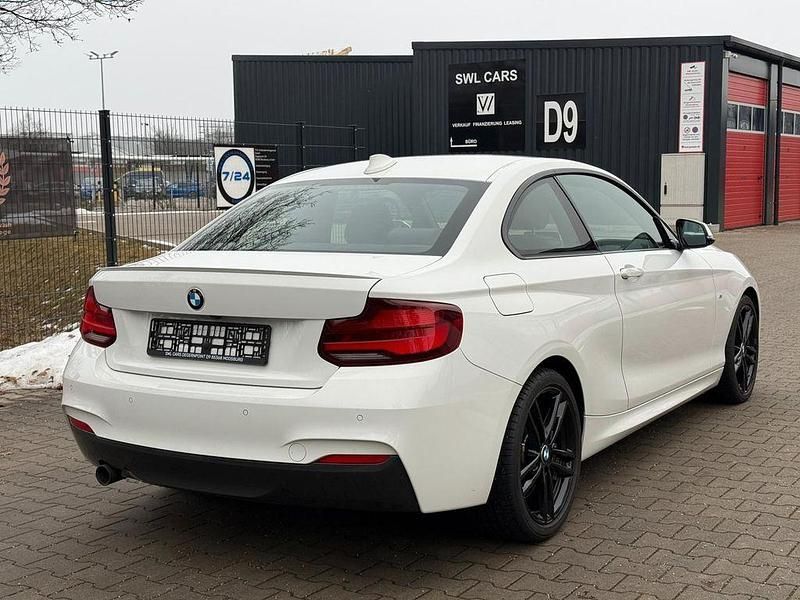 Gebraucht BMW 218 M Sport 150 PS (110 kW) 2019 Weiß Coupé