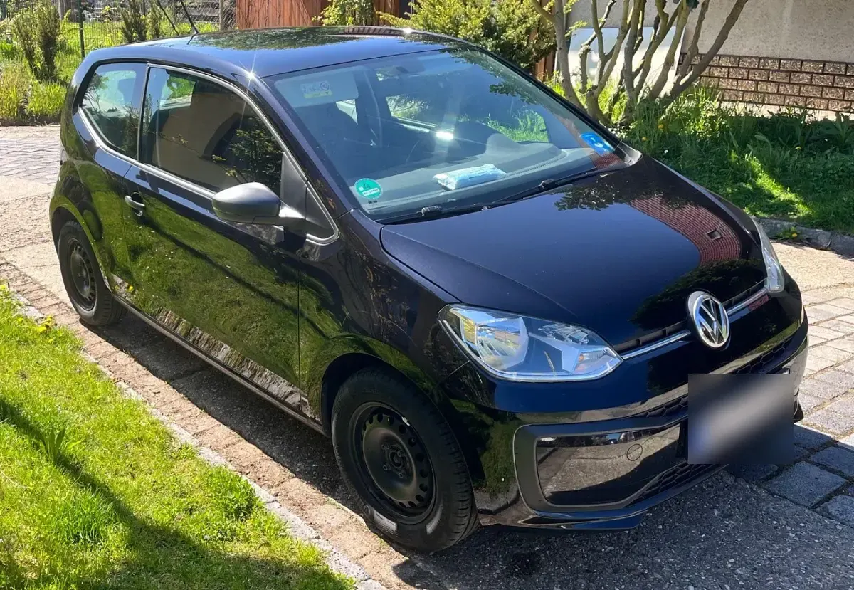 Usata VW up! 65 CV (47 kW) 2018 Nero Utilitaria