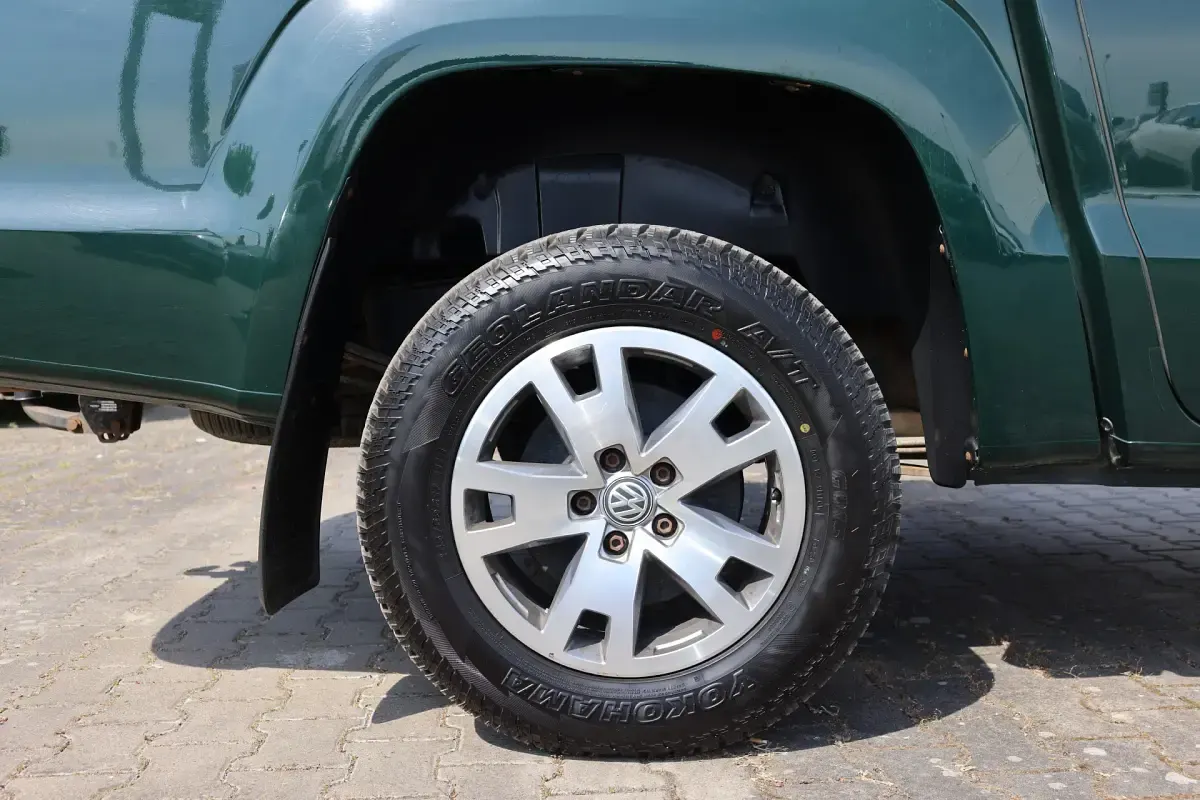Gebraucht VW Amarok 179 PS (131 kW) 2014 Grün Pickup