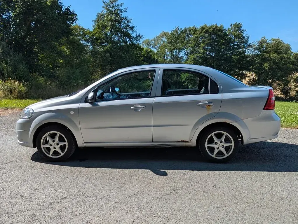 Gebraucht Chevrolet Aveo LT 94 PS (69 kW) 2006 Silber Limousine