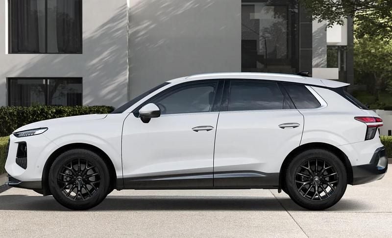 Neu Audi Q3 Ambiente 204 PS (150 kW) 2026 Weiß SUV