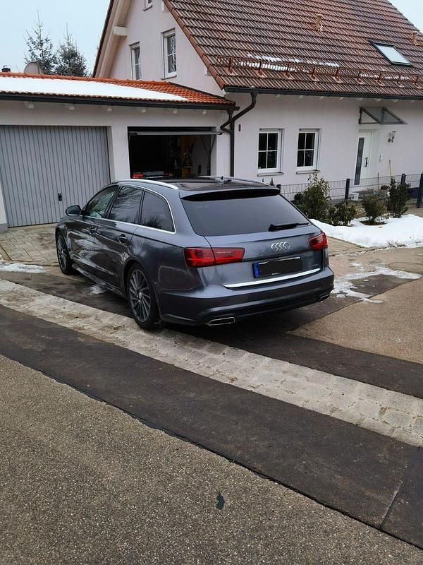 Gebraucht Audi A6 Sport 272 PS (200 kW) 2017 Grau Kombi