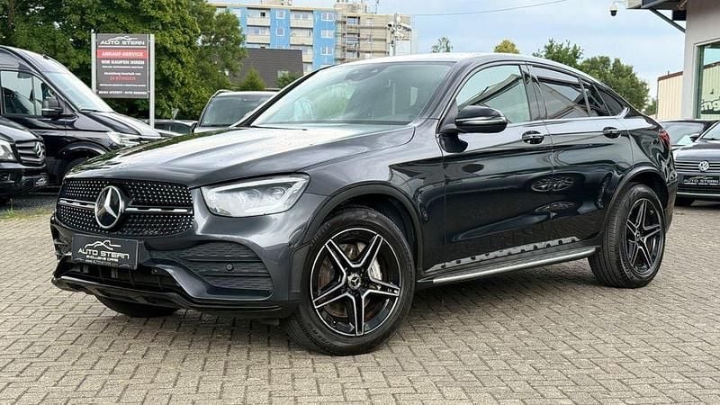 Grau Gebraucht 2021 Mercedes GLC220 AMG Coupé | 44.950 € (Fairer Preis) - Bild 1/4