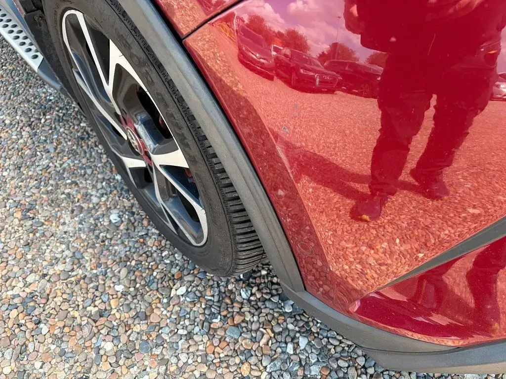 Gebraucht Toyota C-HR Premium 98 PS (72 kW) 2018 Rot SUV