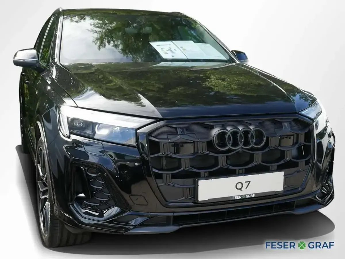Usado Audi Q7 Ambiente 286 HP (210 kW) 2026 Preto SUV