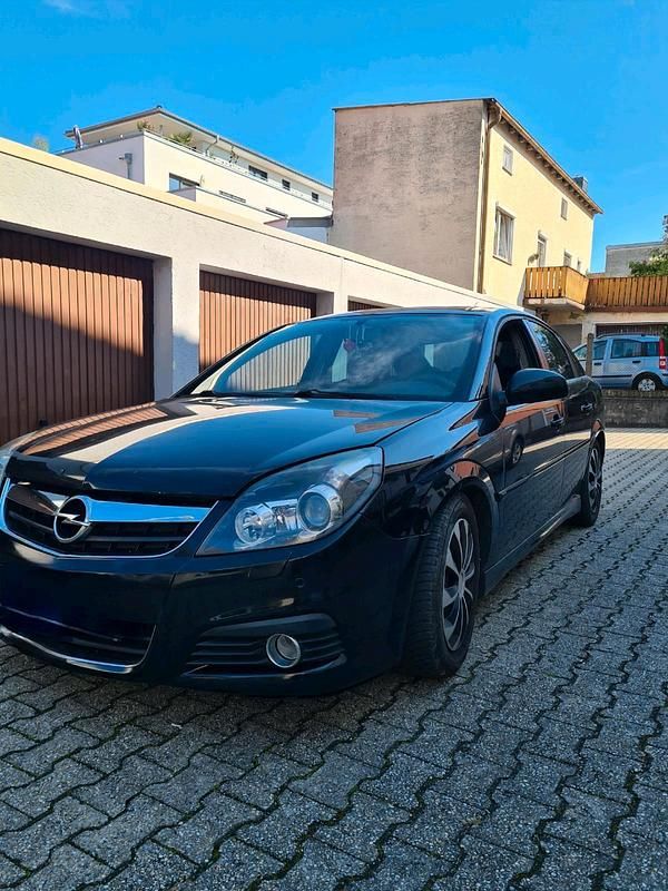 Schwarz Gebraucht 2007 Opel Vectra GTS Limousine | 2.050 € - Bild 1/4