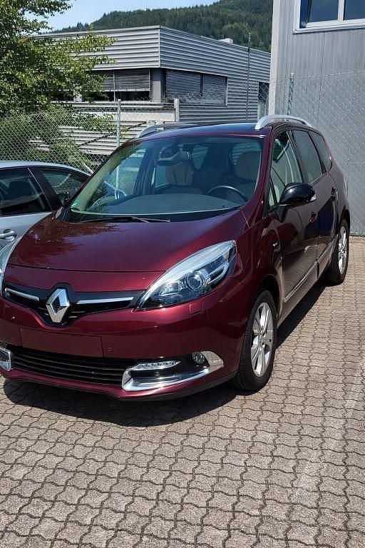 Gebraucht Renault Grand Scénic III Bose Edition 150 PS (110 kW) 2014 Rot Van / Kleinbus