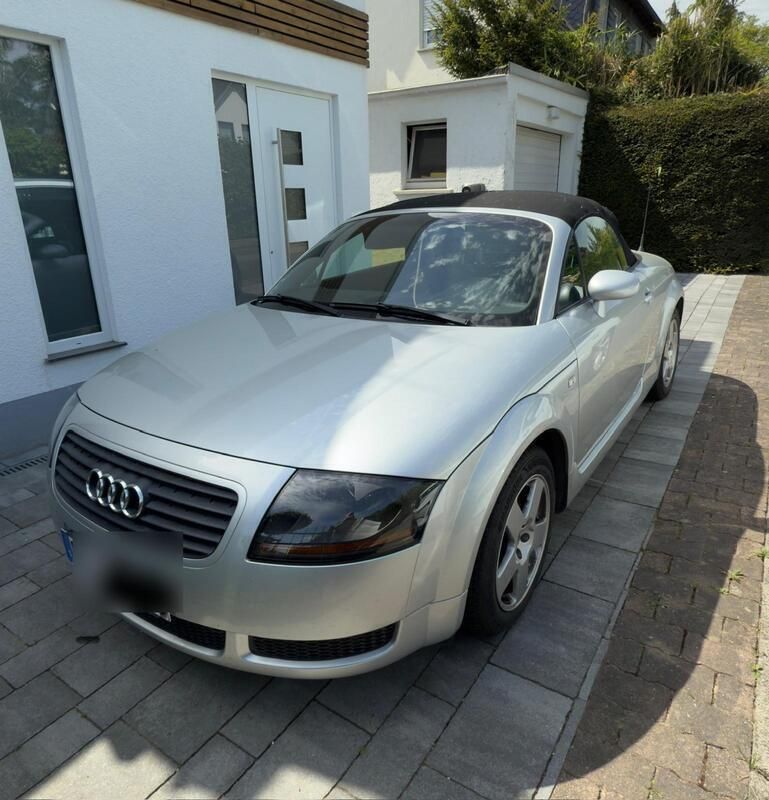 Silber Gebraucht 2001 Audi TT Roadster Cabrio | 8.499 € (Fairer Preis) - Bild 1/4