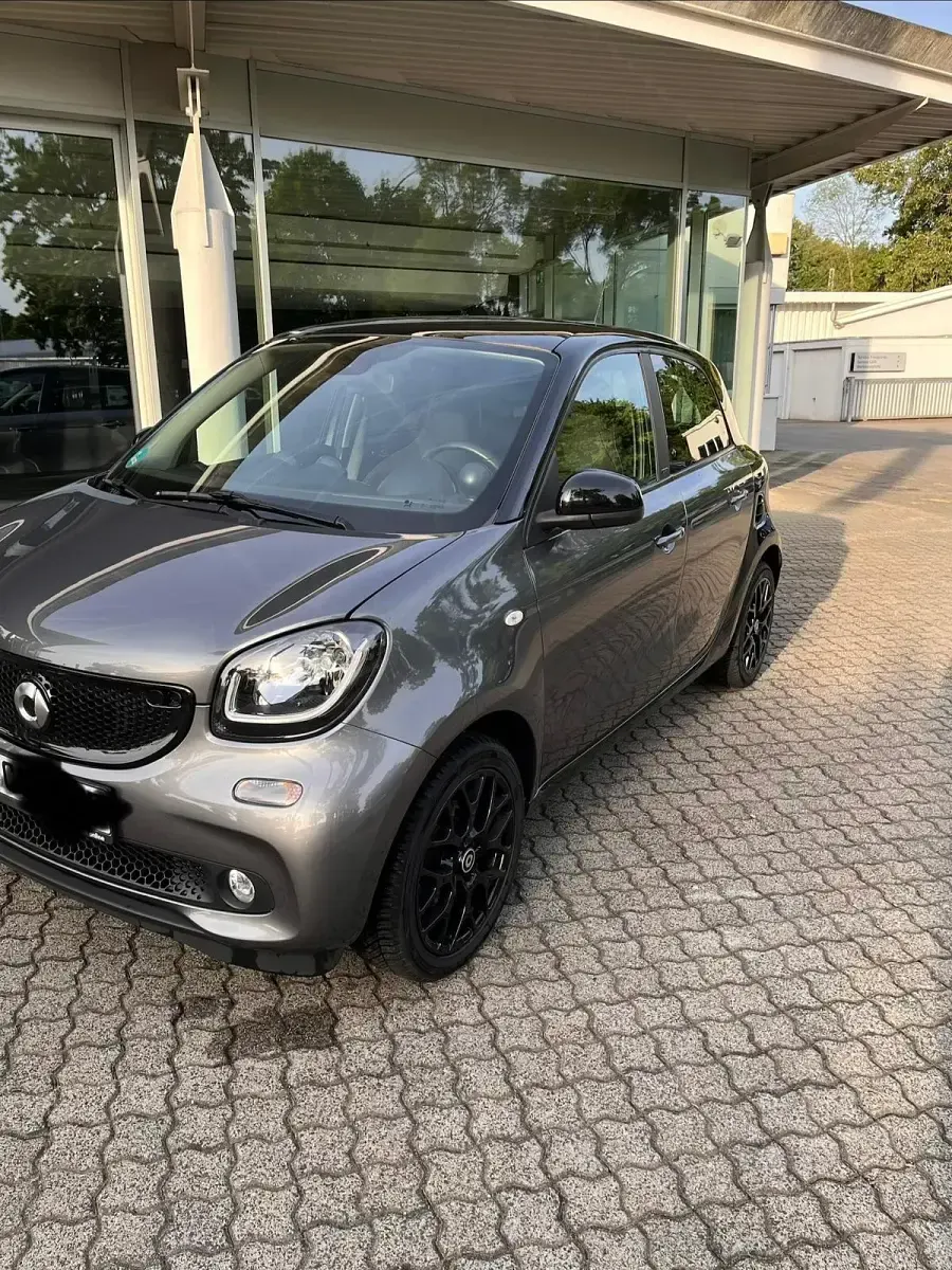 Gebraucht Smart ForFour Prime 71 PS (52 kW) 2016 Grau Kleinwagen
