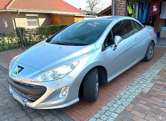 Silber Gebraucht 2009 Peugeot 308 CC Platinum Cabrio | 5.300 € (Fairer Preis) - Bild 1/4