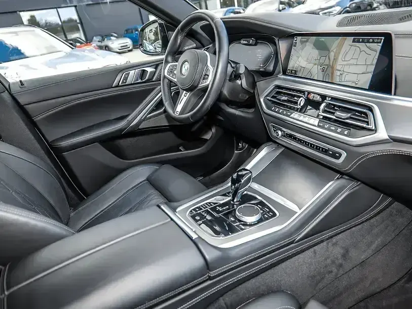 Gebraucht BMW X6 M Sport 360 PS (264 kW) 2023 Weiß SUV