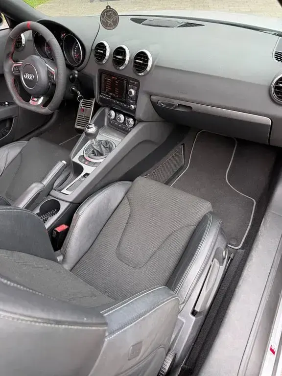 Gebraucht Audi TT Roadster Sport 160 PS (117 kW) 2014 Weiß Cabrio