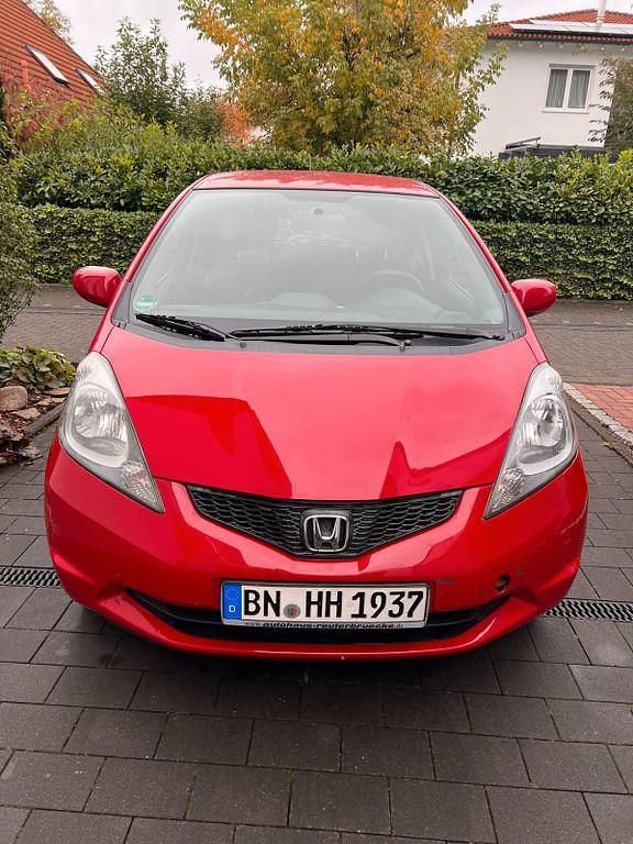 Rot Gebraucht 2011 Honda Jazz S Kleinwagen | 2.200 € (Guter Preis) - Bild 1/4