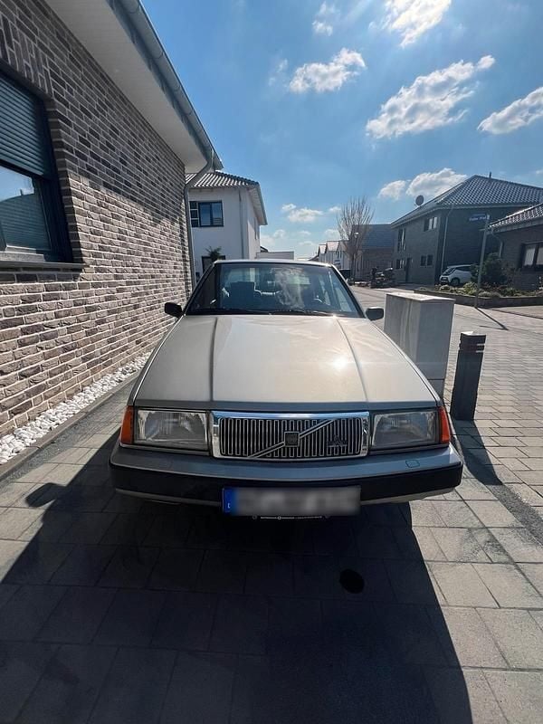 Gebraucht Volvo 460 90 PS (66 kW) 1992 Grau Limousine