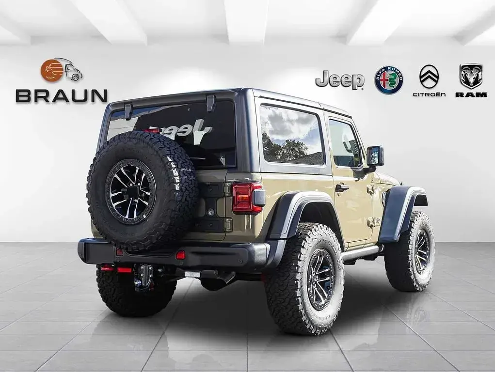 Neu Jeep Wrangler Rubicon 271 PS (199 kW) 2026 Grün SUV
