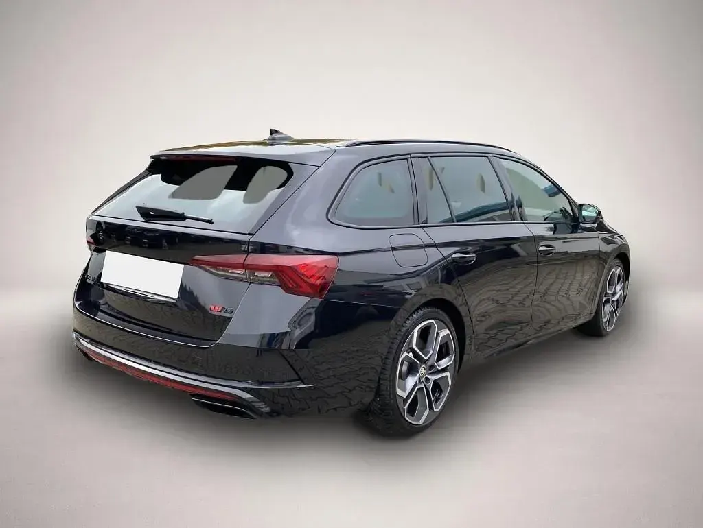 Gebraucht Skoda Octavia RS 245 PS (180 kW) 2024 Manufacturer Kombi