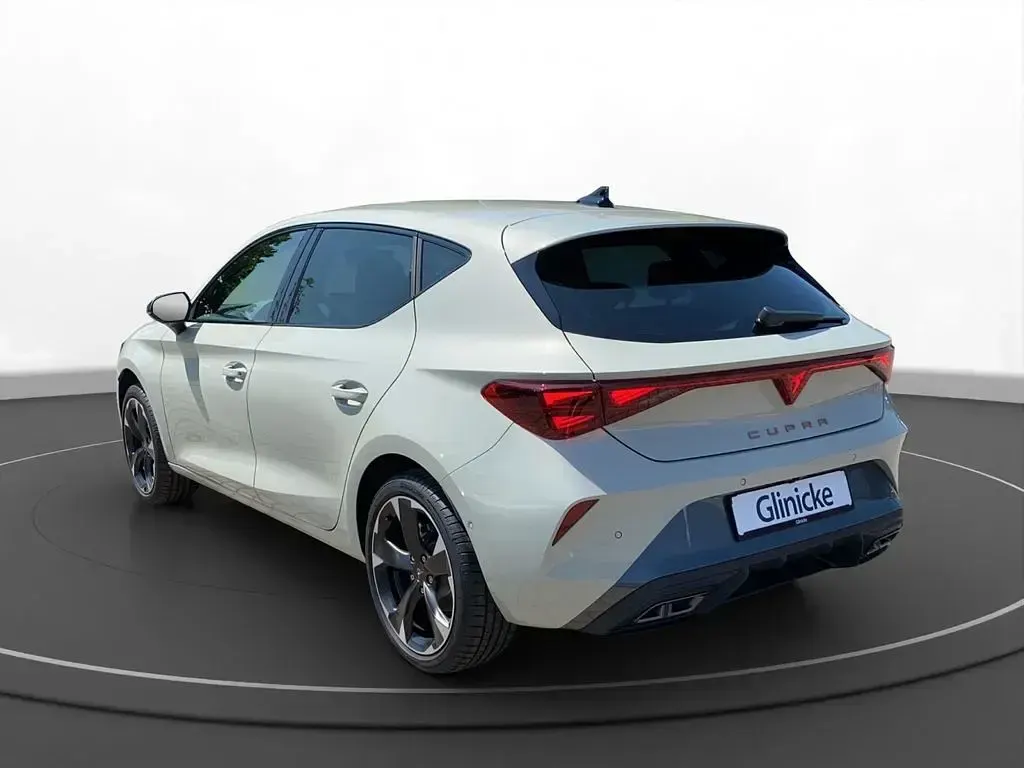 Gebraucht Cupra Leon 150 PS (110 kW) 2025 Taigagrau Limousine