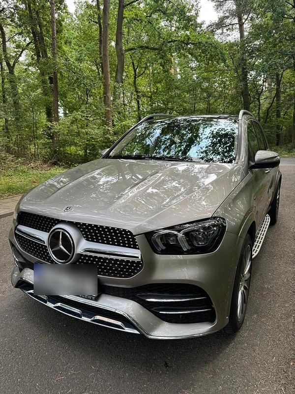 Gold Gebraucht 2020 Mercedes GLE350 Limousine | 65.000 € (Fairer Preis) - Bild 1/4