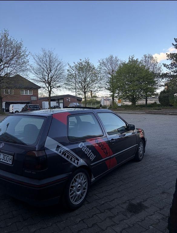 Gebraucht VW Golf Cabriolet 90 PS (66 kW) 1993 Violet Cabrio