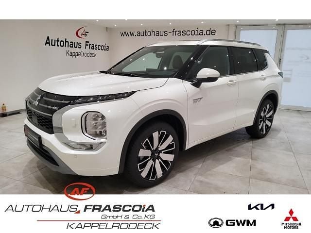 Używany Mitsubishi Outlander P-HEV Top 306 KM (225 kW) 2026 SUV