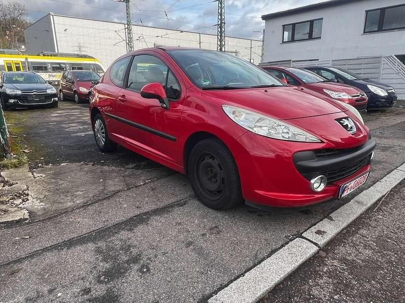 Rot Gebraucht 2010 Peugeot 207 Kleinwagen | 990 € - Bild 1/4