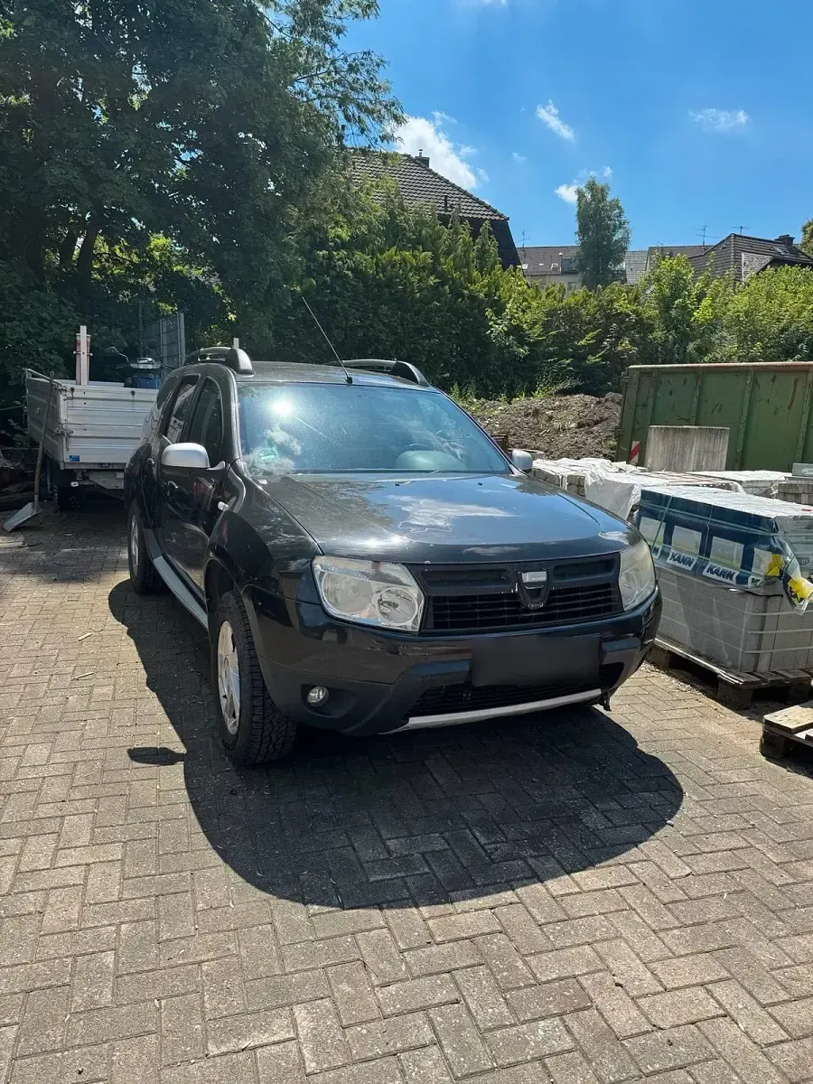 Gebraucht Dacia Duster 105 PS (77 kW) 2010 Schwarz SUV