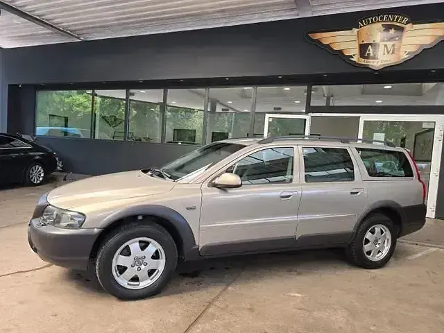 Gebraucht Volvo V70 250 PS (183 kW) 2002 Beigeholz (metallic) Kombi