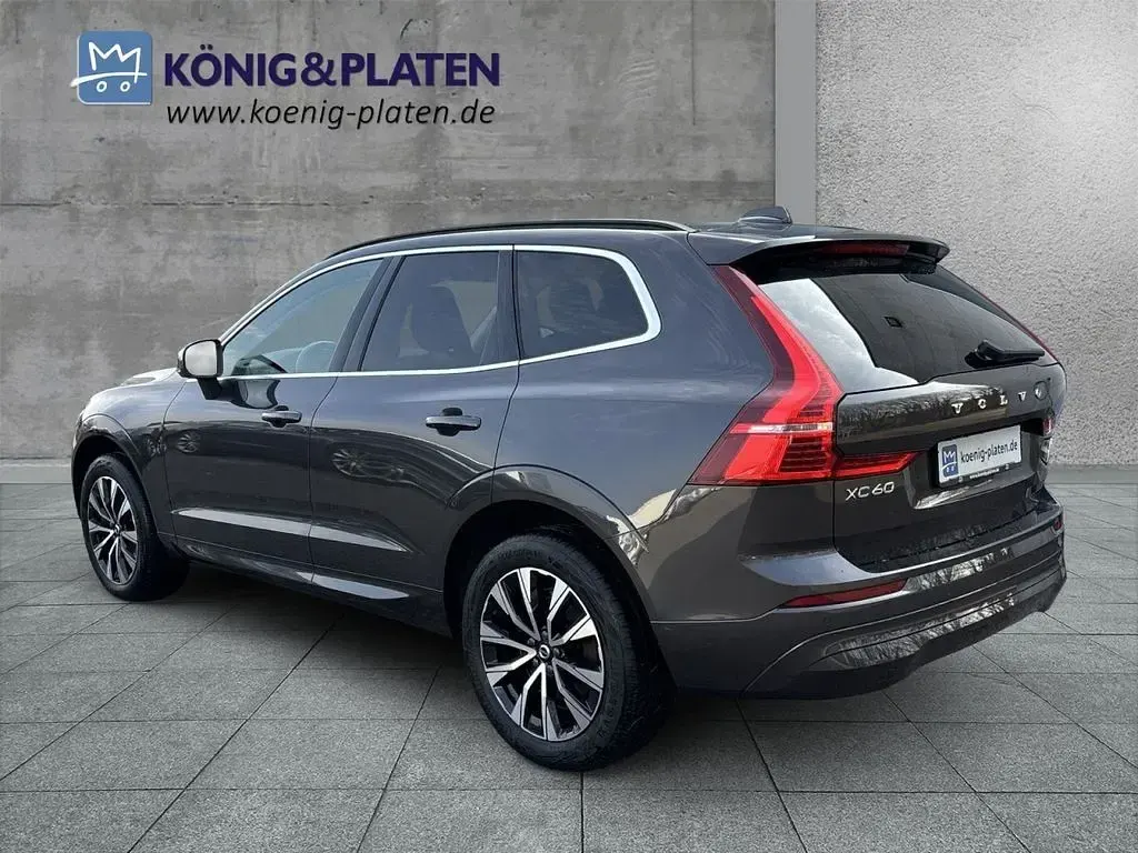 Usata Volvo XC60 Core 197 CV (144 kW) 2022 Grigio SUV
