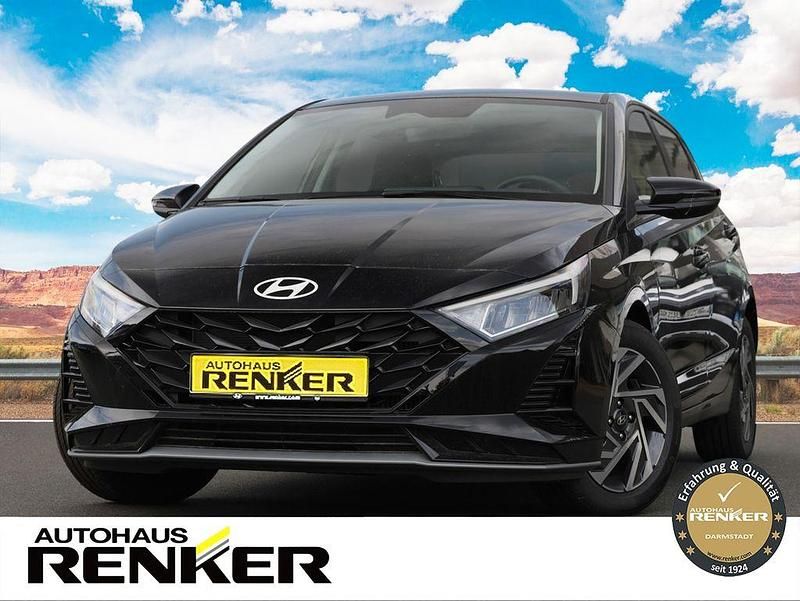 Schwarz grau Gebraucht 2025 Hyundai i20 Trend Kleinwagen | 23.790 € (Teuer) - Bild 1/2