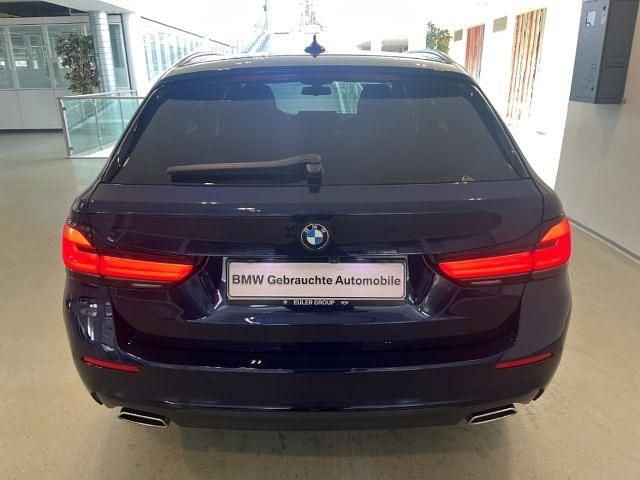 Gebraucht BMW 540 333 PS (244 kW) 2021 Tansanitblau ii metallic Kombi