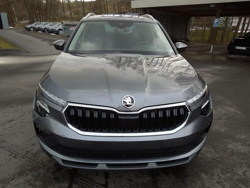 Neu Skoda Kamiq 150 PS (110 kW) 2026 Grau SUV