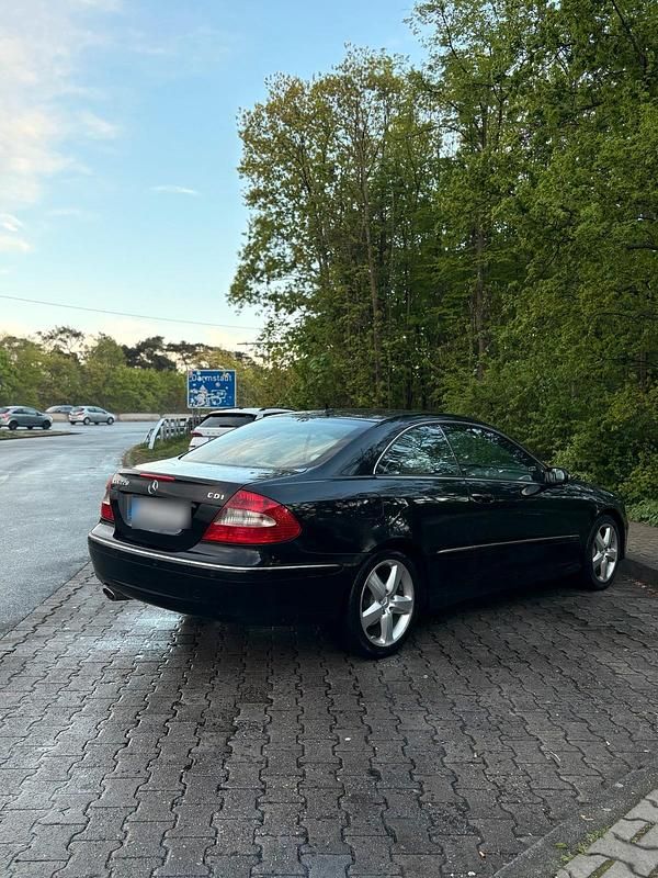 Gebraucht Mercedes CLK220 150 PS (110 kW) 2009 Schwarz Coupé
